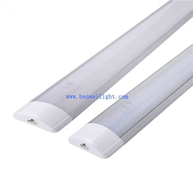 Lekapan Lampu Tiub Batten Dipimpin Pejabat
