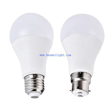 Mentol Lampu Luaran Boleh Dimalapkan