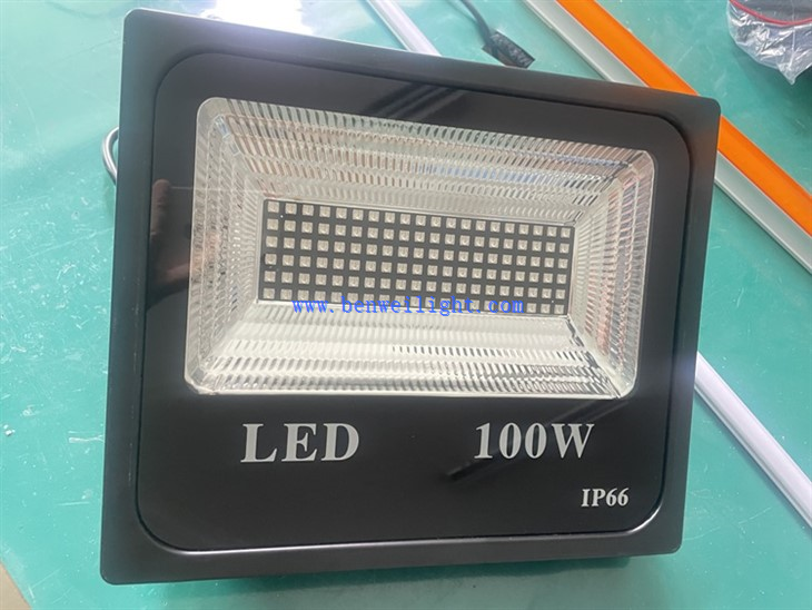 20W 30W 50W 100W UV LED Flood Light 365nm 395nm 405nm
