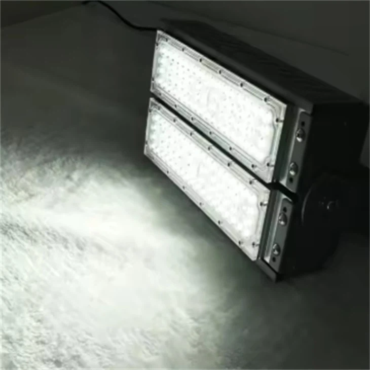 Stadium Lampu Diterajui Banjir Gelanggang 260W