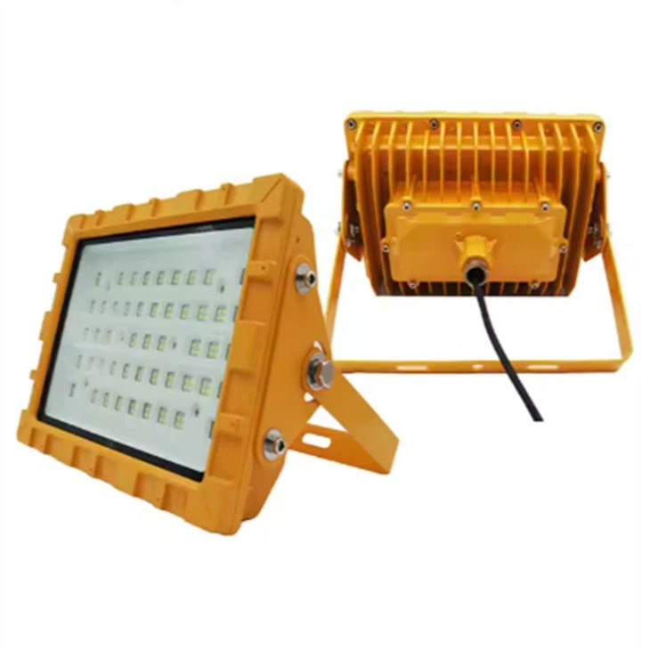Dipimpin Lampu Kalis Letupan Kalis Air