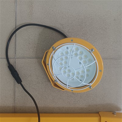 Lampu Dok Pemuatan LED Dengan Lengan Ayun